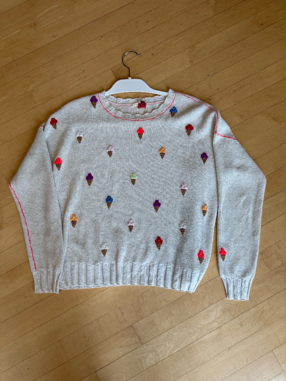 Lisa Todd 'What's the Scoop' cream sweater, M, 2630 - Picture 3 of 5